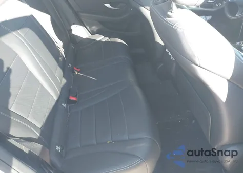 2016 Mercedes-Benz Glc 300 from USA, damaged, VIN WDC0G4JB8GF009422